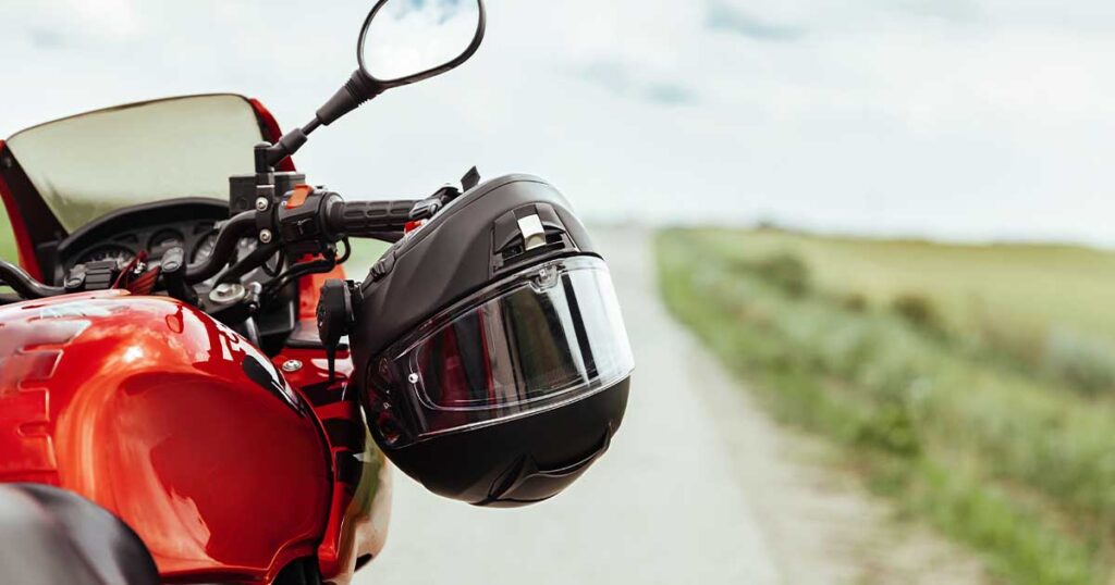 How Instarem helps motorcycle apparel distributor streamline payments & cashflow blog image