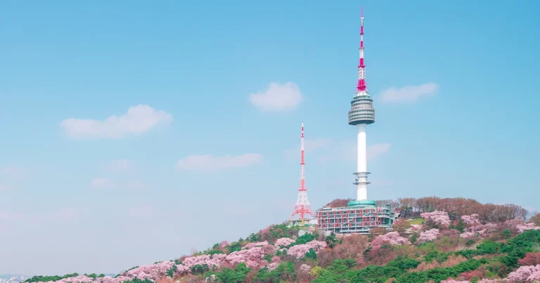 Seoul: must-visit places, shopping, food, navigation, and payment tips