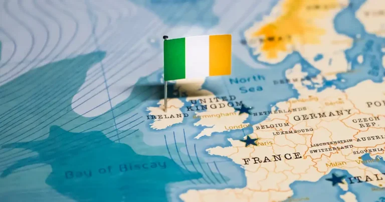 How to get a job in Ireland from India 2025: 6 easy steps