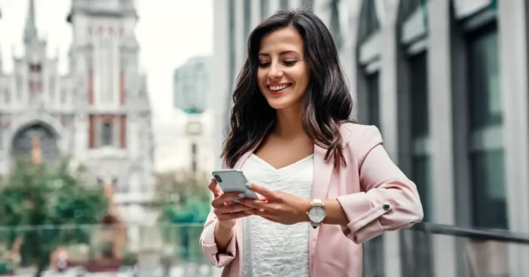 What to Know Before Sending Money from the USA to India